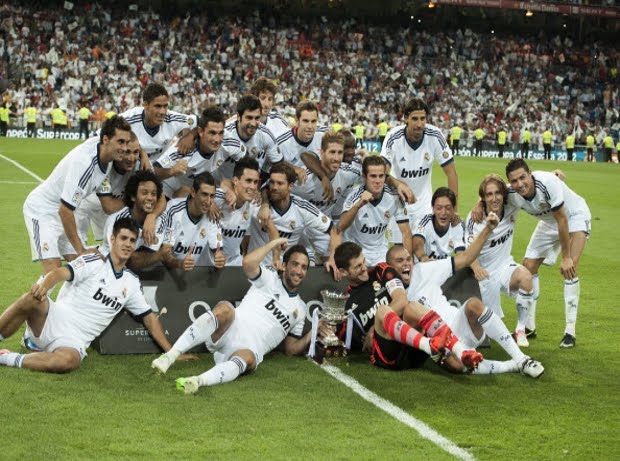 Real Madrid FC Full Squad 2012 - 2013 | Wallpapers Pictures