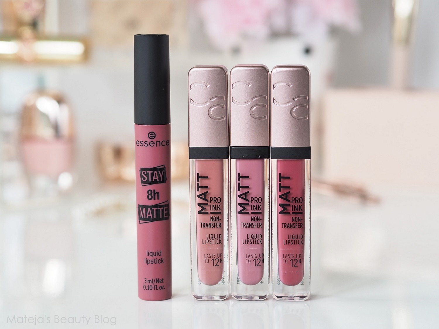 Essence 8h matte comfort