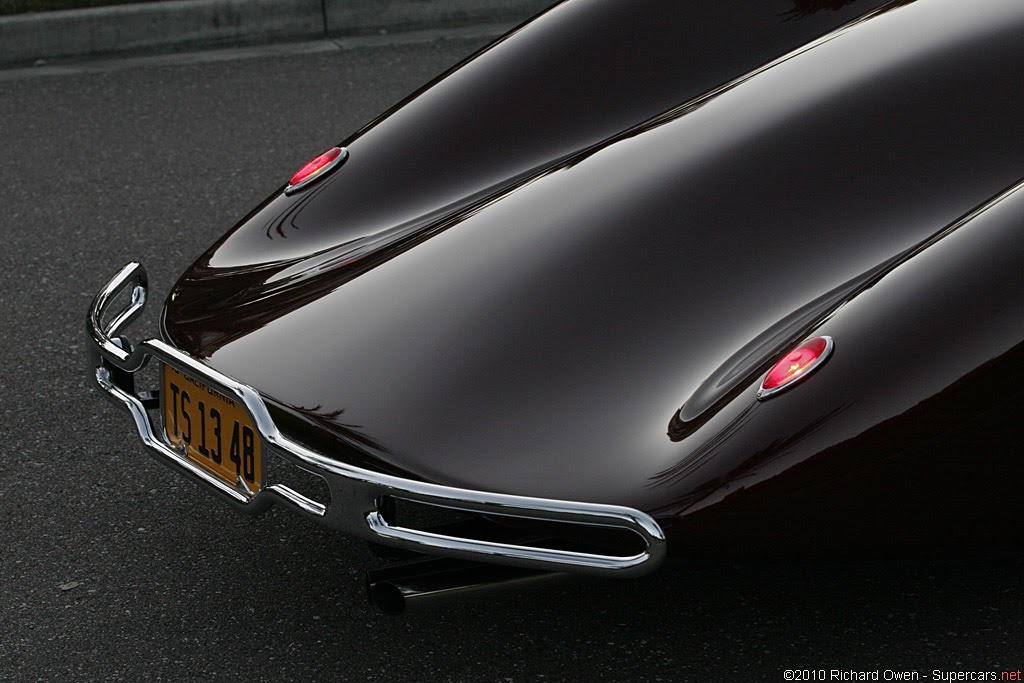 MaharPress: UM STREAMLINER DOS ANOS 40