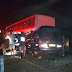 Batida entre van e ônibus deixa quatro mortos e 10 feridos na BA-263, na região sudoeste; veja vídeo