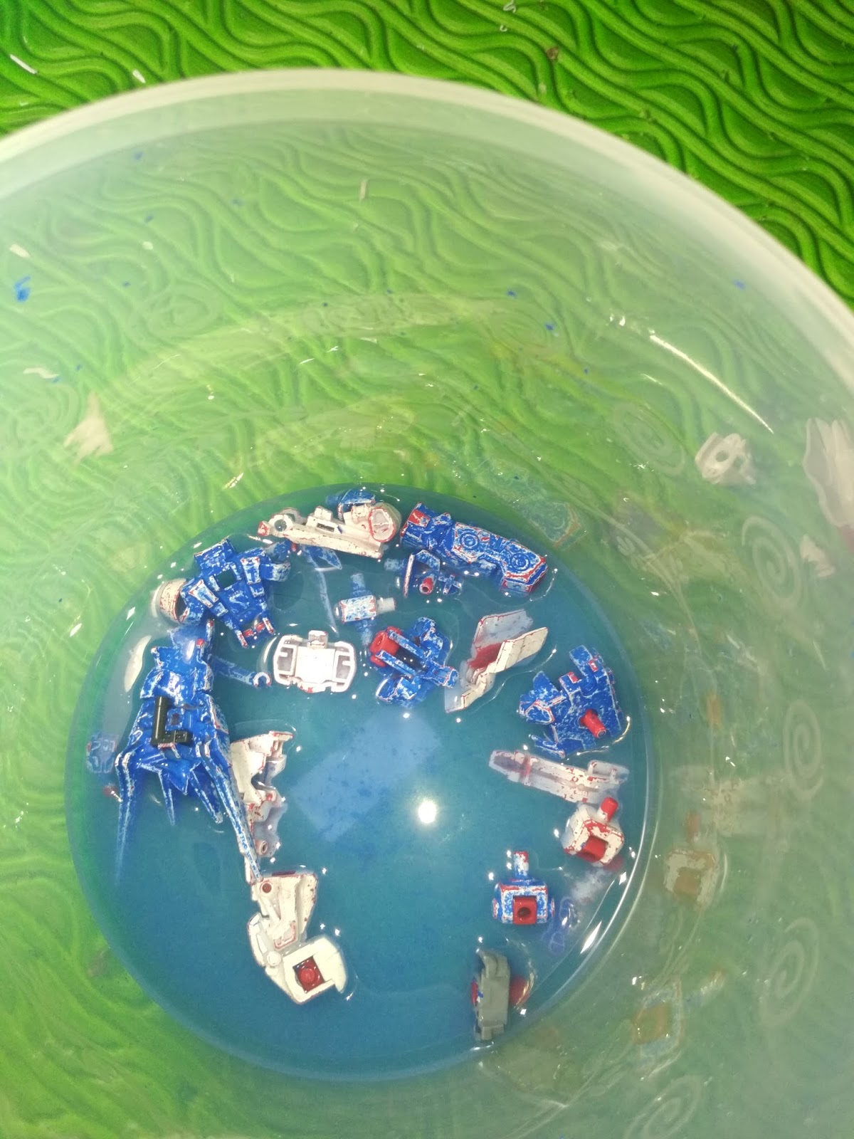 How to Remove Your Painted Gunpla/Model Kit