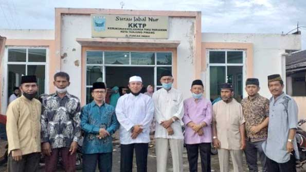 Masrul foto bersama dengan jajaran pengurus dan anggota KKTP Kota Tanjung Pinang