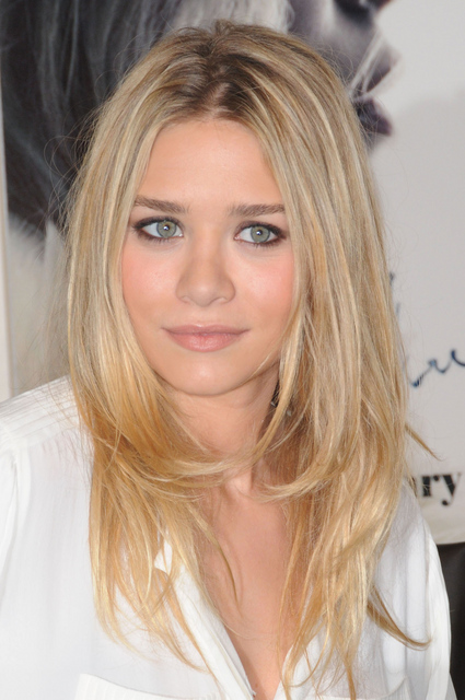 Ashley Olsen - About style and fashion