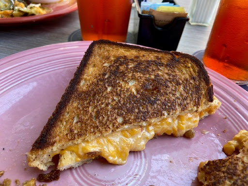 Grilled pimento cheese!