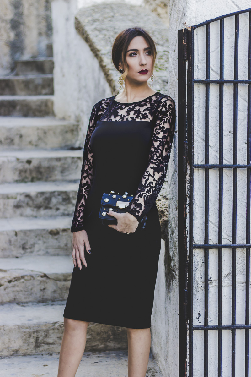 Party Style: The Perfect Lace Black Dress