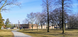 Brookbanks park connects with Crestwood Prep School.