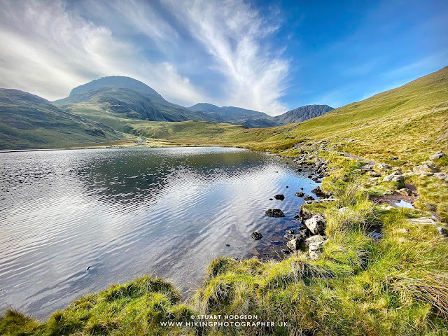 Styhead Tarn Scafell Pike walk routes height climbing corridor route, the best route up, Seathwaite, Elevation, Hotels, Campsites Lake District