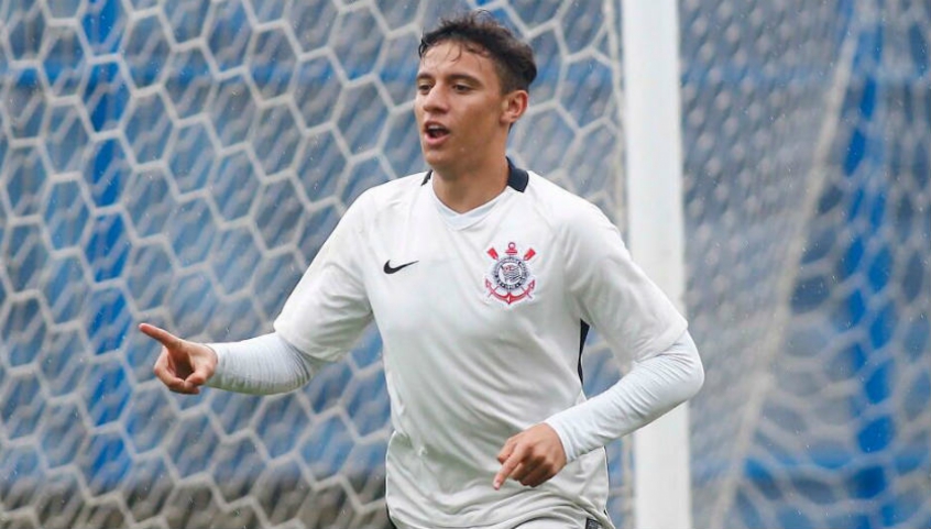 Gustavo Mantuan na mira do Torino-ITA e do Lecce-ITA