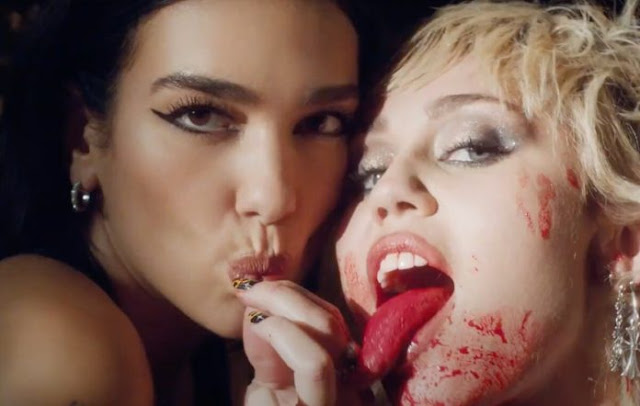  Miley Cyrus y Dua Lipa juntas en “Prisoner” (+vídeo)