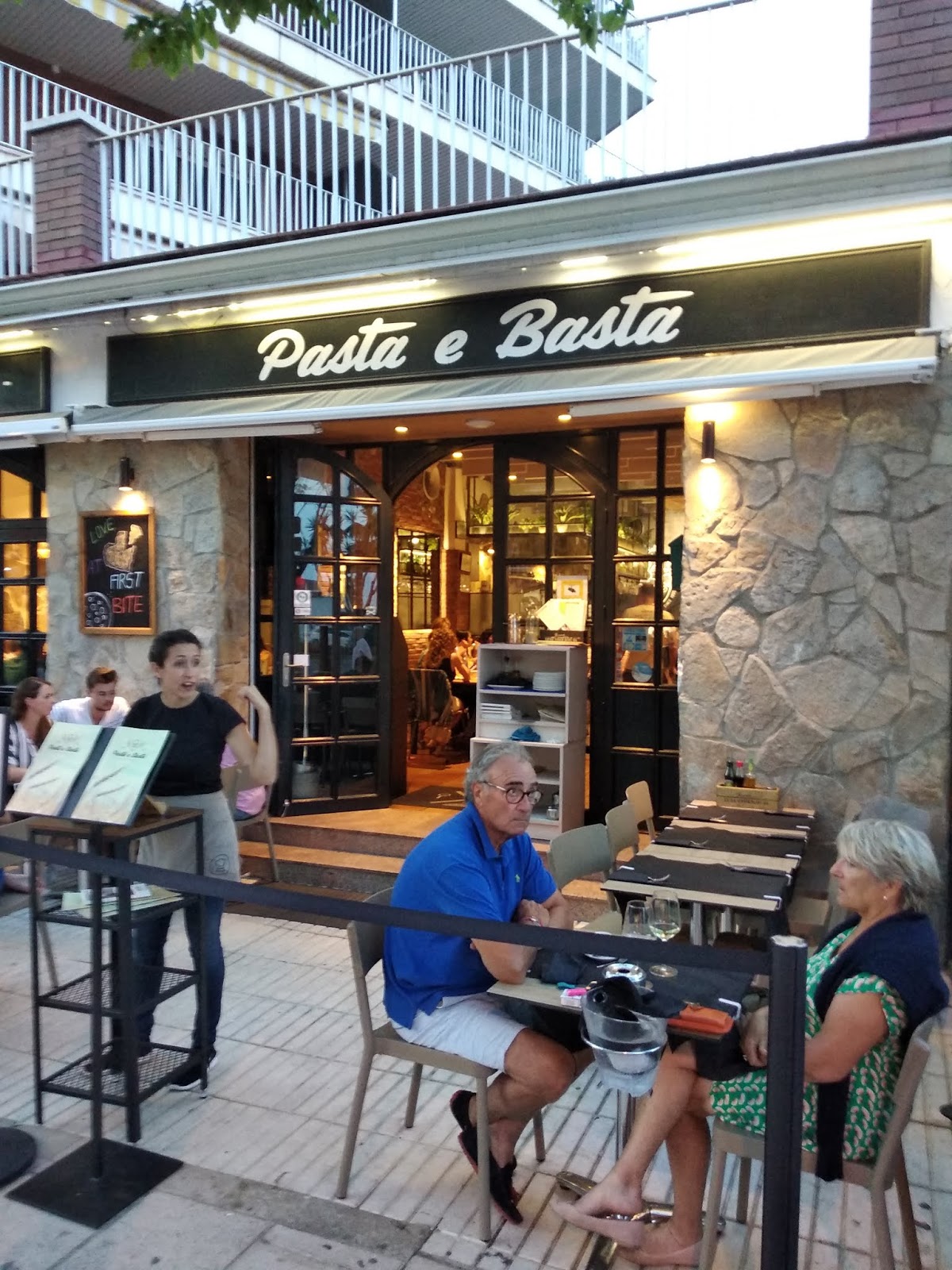 GULA GASTRONÓMICA PASTA E BASTA (CAMBRILS, TARRAGONA)