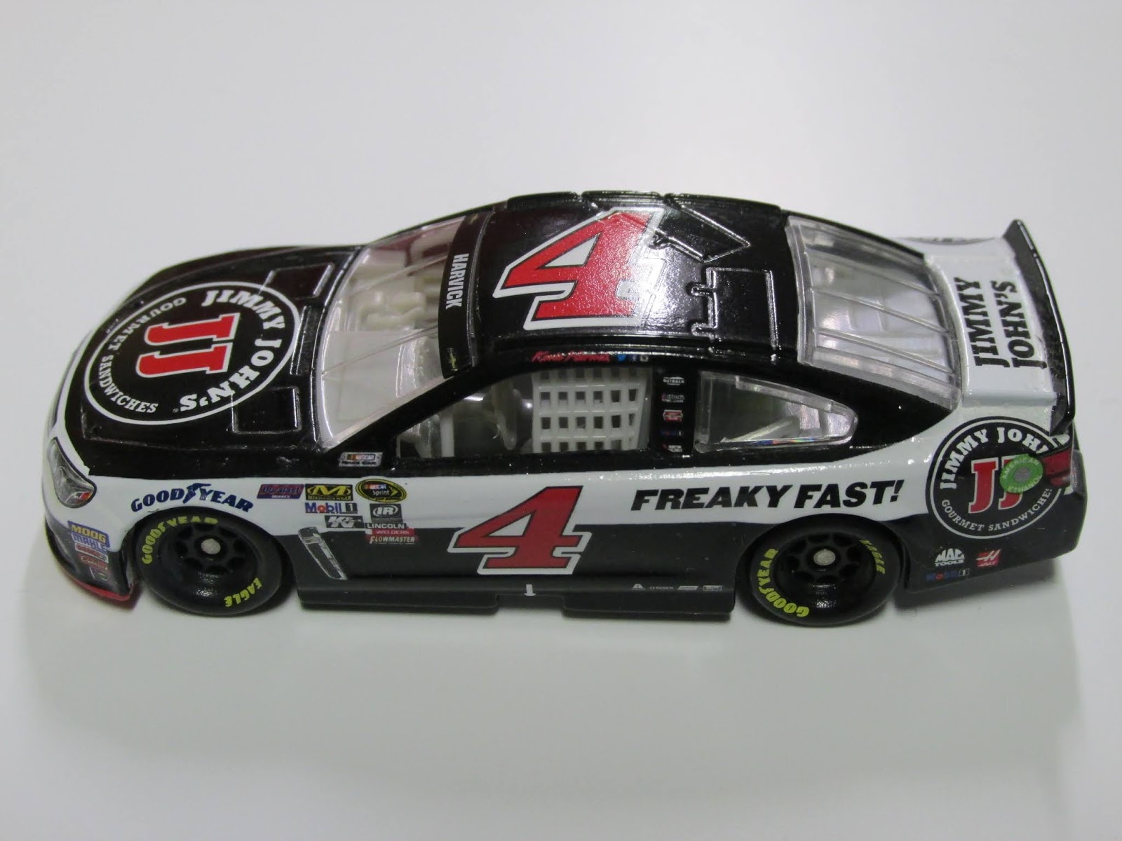 2016 NASCAR 164 Diecast Collection