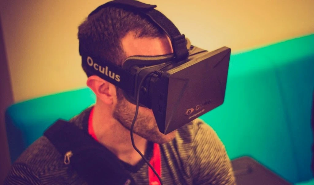 Alternate Explaination behind Oculus Sell-Out