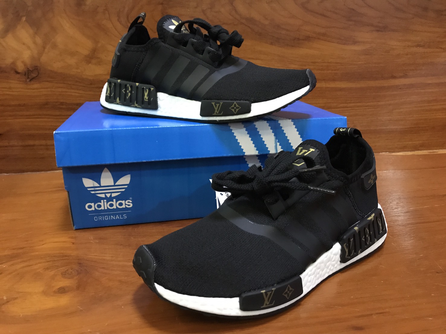 custom vans unboxing