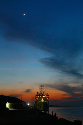 NOAA ship Nancy Foster at dusk