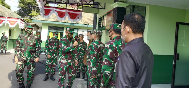 Danrem 074/Wrt Sambut Koorsahli Kunjungan ke Kodim Sragen Danrem 074/Wrt Sambut Koorsahli Kunjungan ke Kodim Sragen