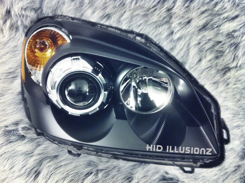 HID ILLUSIONZ: Buick Lucerne Mini H1 Orbit Projector HID Retrofit