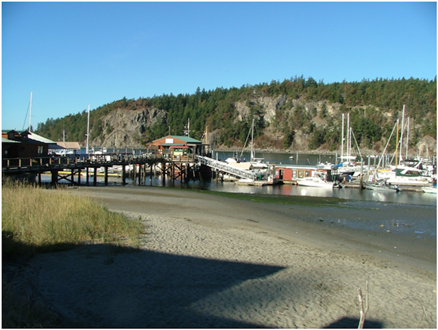 Deer Harbor on Orcas Island, fuel dock, showers, laundry, public county dock
