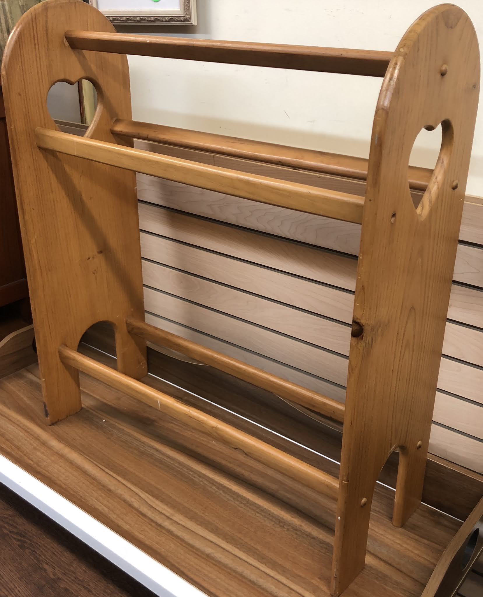 Uhuru Furniture & Collectibles Blanket Rack 15 SOLD