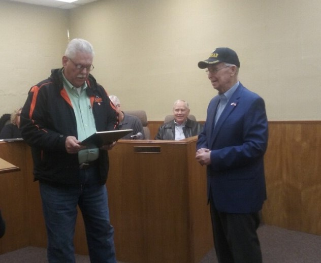 KXMX Local News City Honors Spencer and Skelton at Meeting