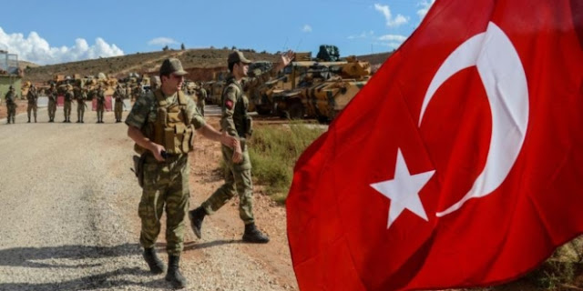 Το τουρκικό υπουργείο άμυνας ανακοίνωσε τον πρώτο νεκρό στρατιώτη στη Συρία Το τουρκικό υπουργείο άμυνας ανακοίνωσε τον πρώτο νεκρό στρατιώτη στη Συρία