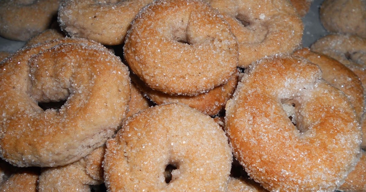 Two people. One kitchen Biscotti di vino!