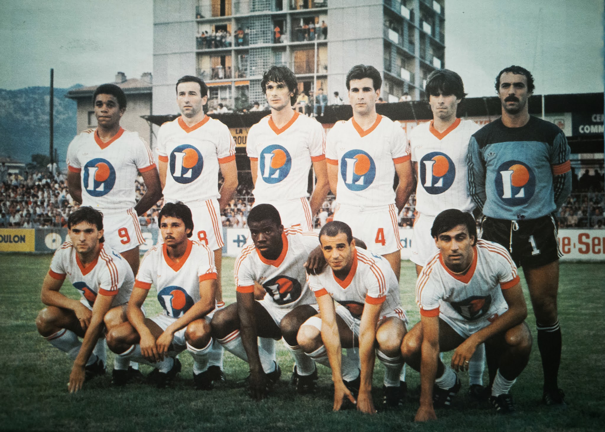 STADE BRESTOIS 1983-84. By Panini.