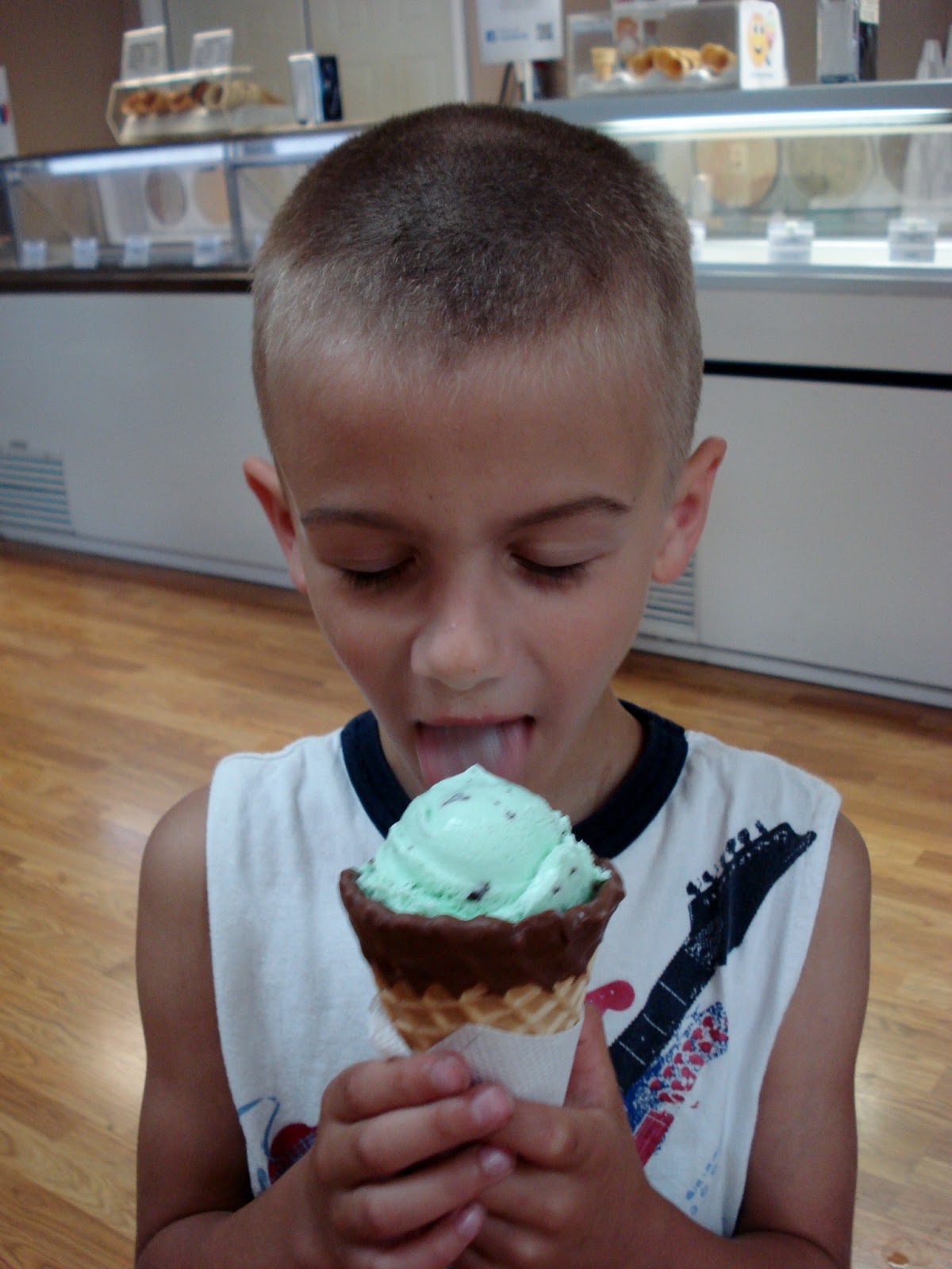 Experiencing Illinois The Chocolate Factory