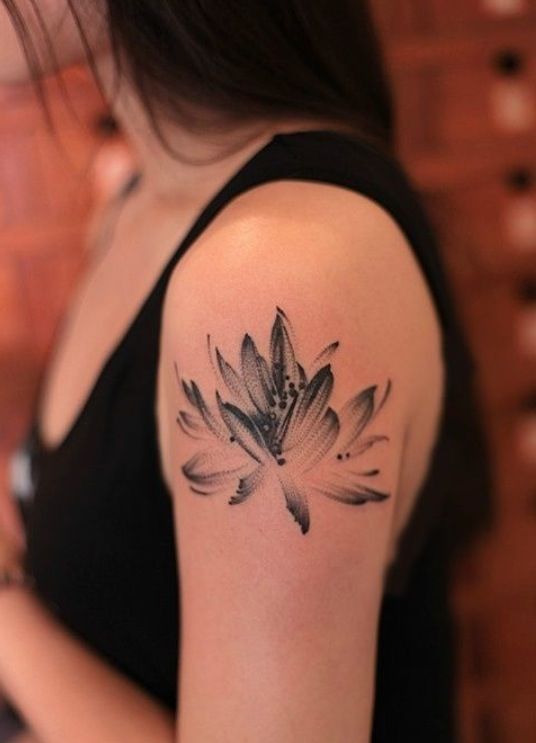 Tatuajes Flor De Loto Mujer