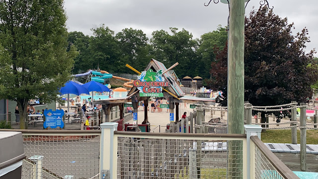 Lake Compounce Complete Guide