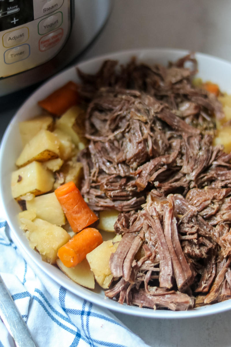 INSTAPOT FAVE RECIPES 3 POT ROAST AND MASHED POTATOES