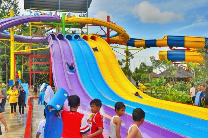 Harga Tiket Masuk Sangkan Resort Aqua Park Kuningan ...