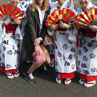 Ini dia 10 Momen Lucu Saat Turis Berada di Jepang Ini dia 10 Momen Lucu Saat Turis Berada di Jepang