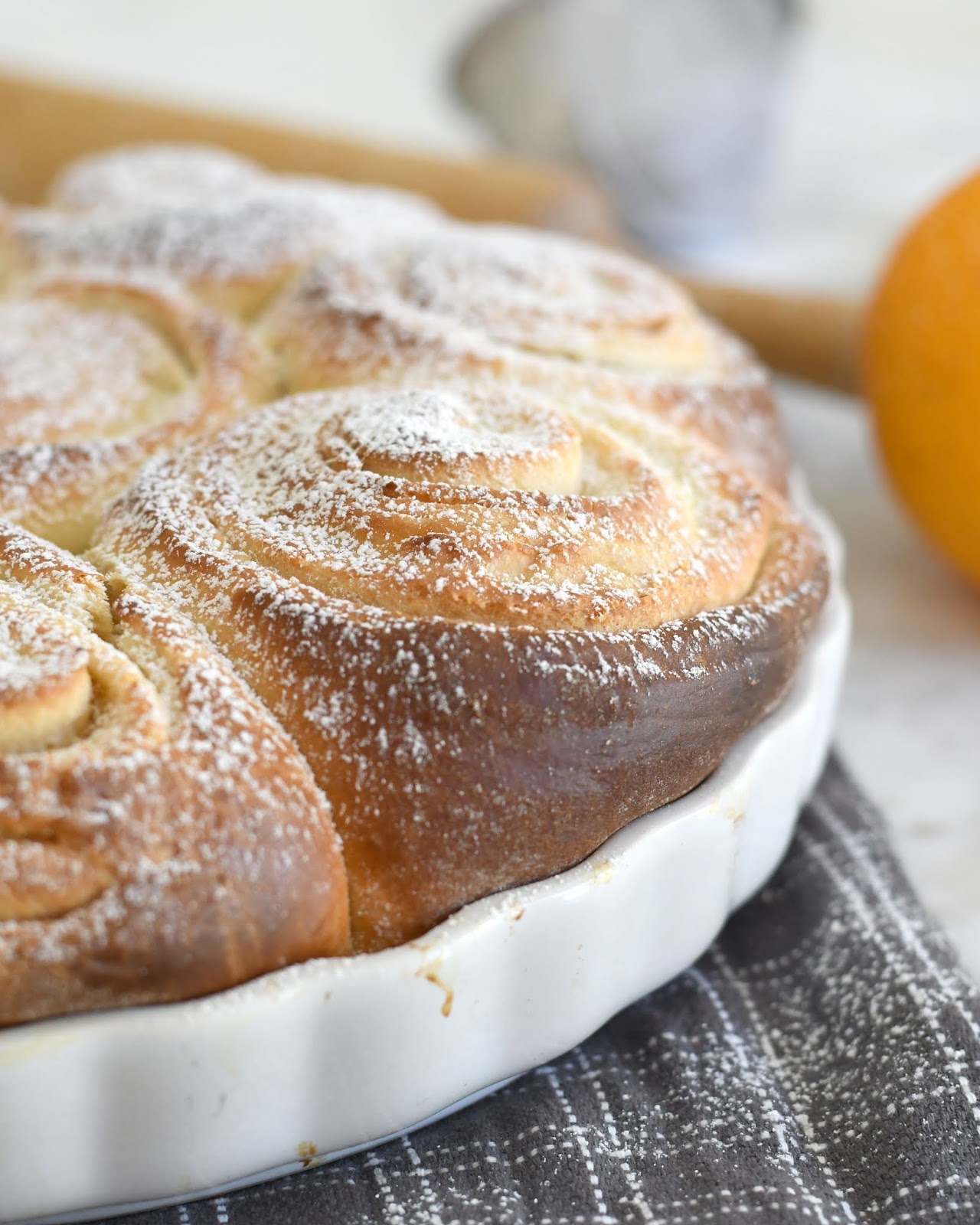 Brioche Rolls with Custard Cream