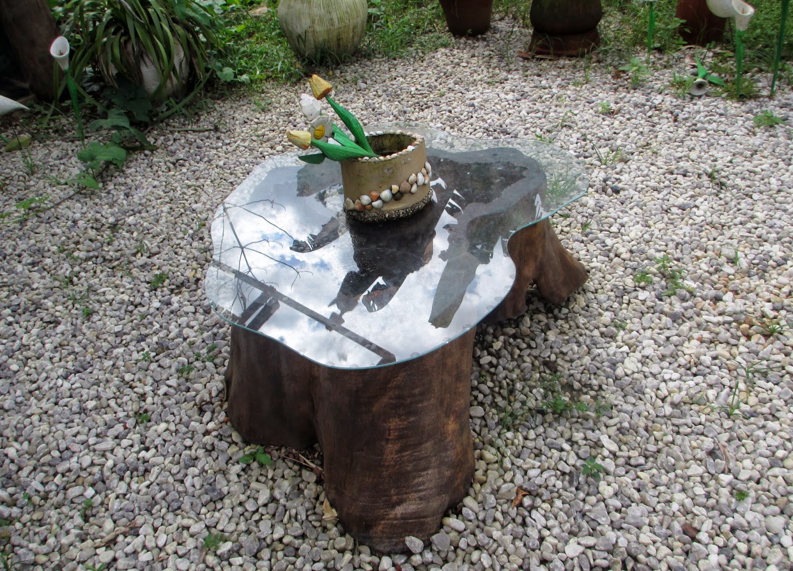 caminos por el mundo: Muebles tropicales, Ubatuba, Brasil