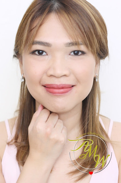 a photo of askmewhats wearing L'Oreal Infallible Pro Matte Gloss 