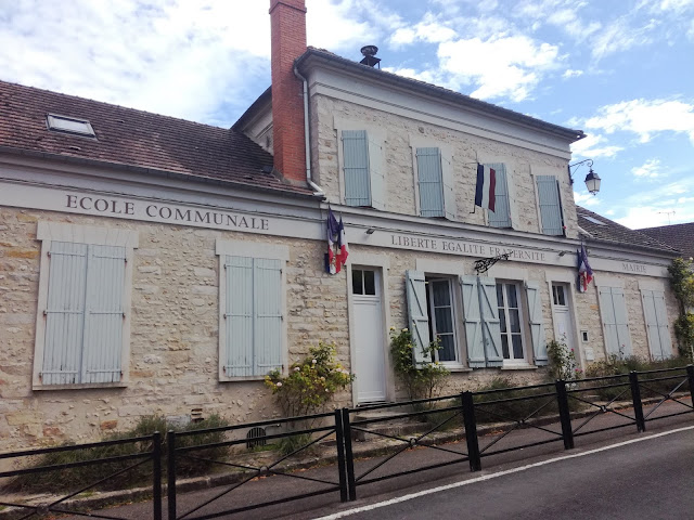 GR 32 : entre Seine et Loire, balade gâtinaise. Partie 1. Lundi 05 août 2019 IMG_20190805_125751