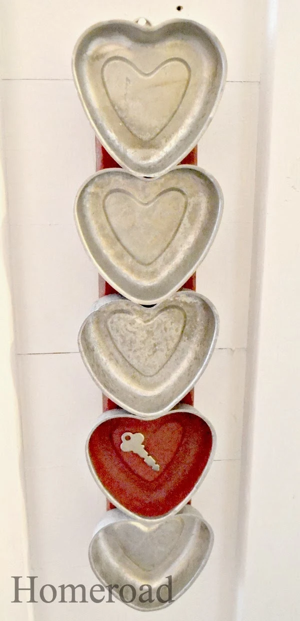 tin heart wall hanging www.homeroad.net