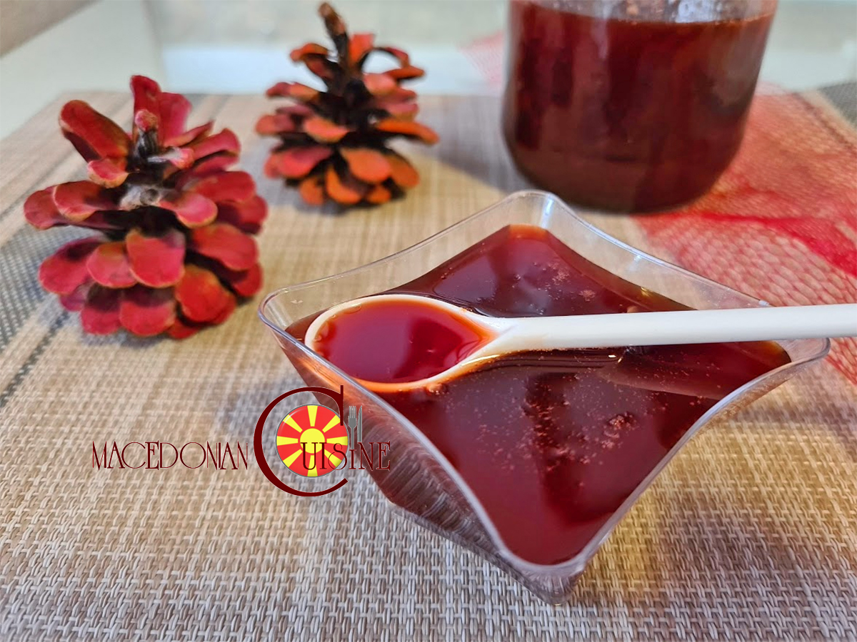 PINE CONES SYRUP (HOME REMEDY) Macedonian Cuisine