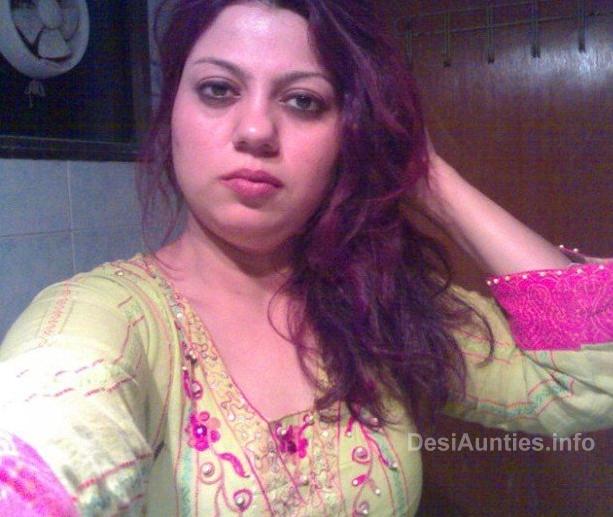 Asian Star Pictures Desi Hot Pakistani Aunties Picture At