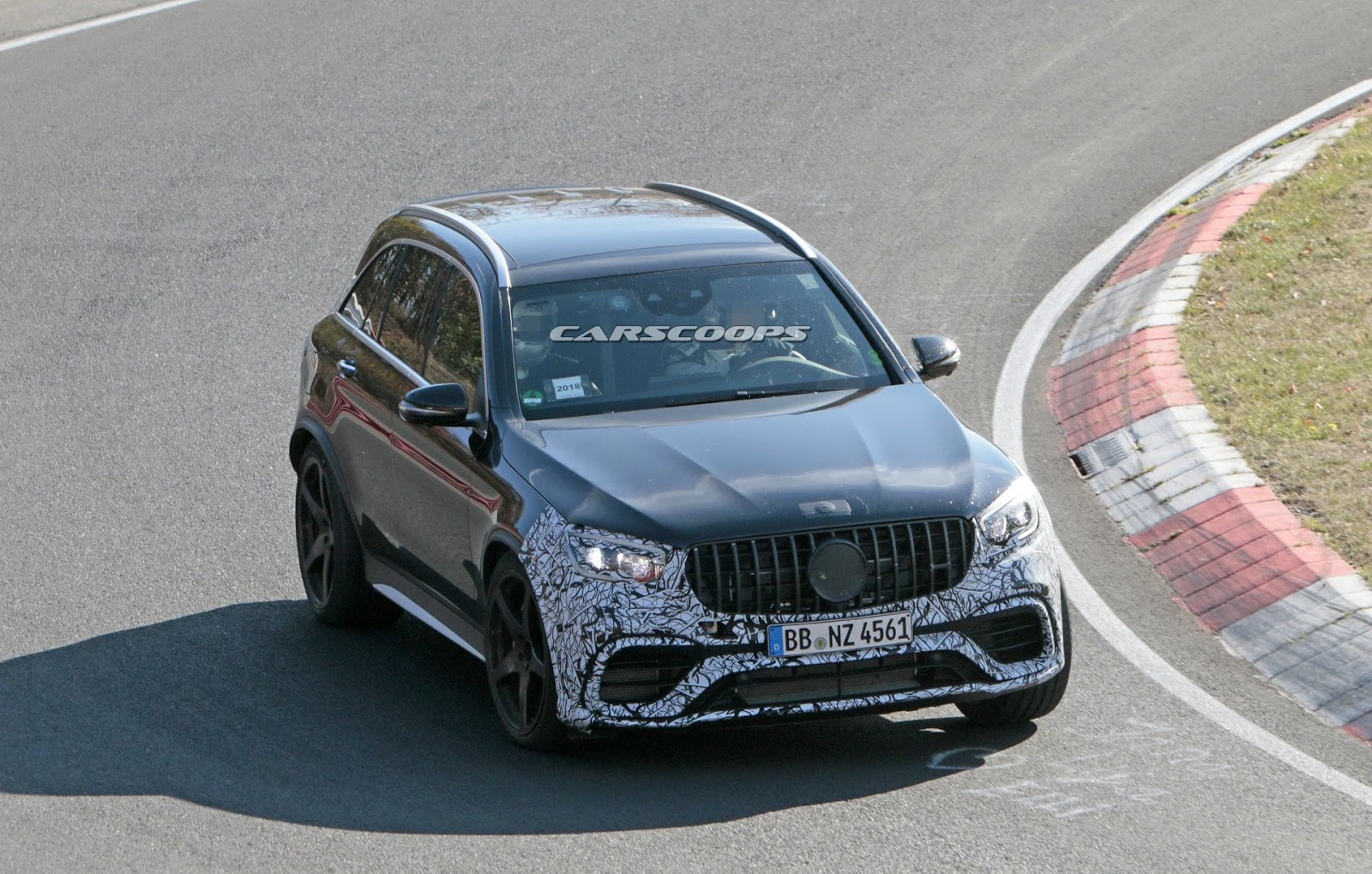Mercedes GLC 63 AMG карбон зеркала