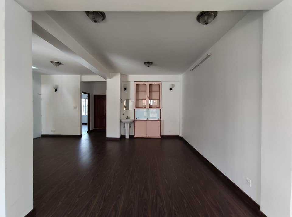 2.5 Storied House on 4 Aana Land for Sale at Chandol, Baluwatar, Kathmandu