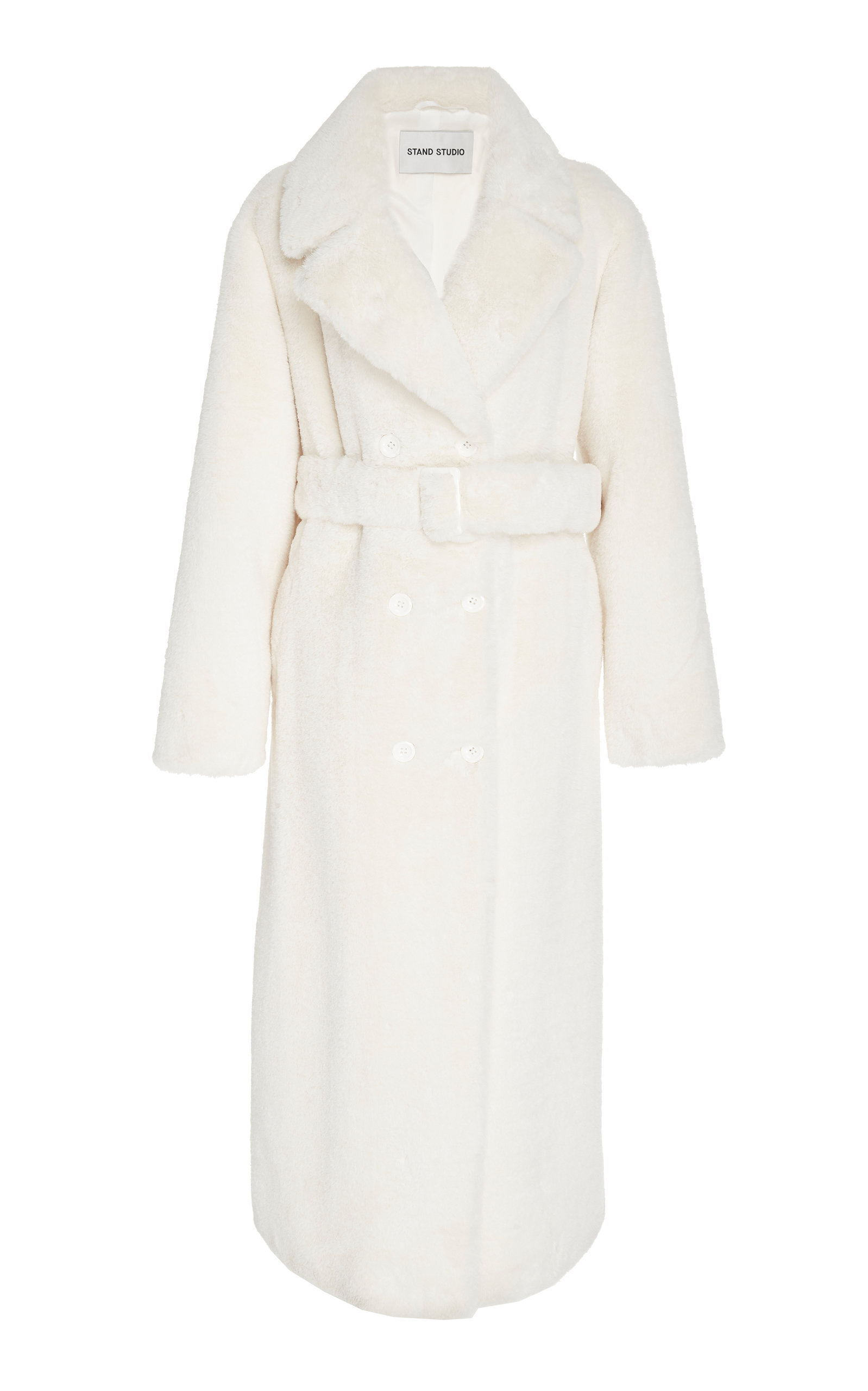 Style File | Mini Trend: Fluffy White Coats for Cosy Winter Days