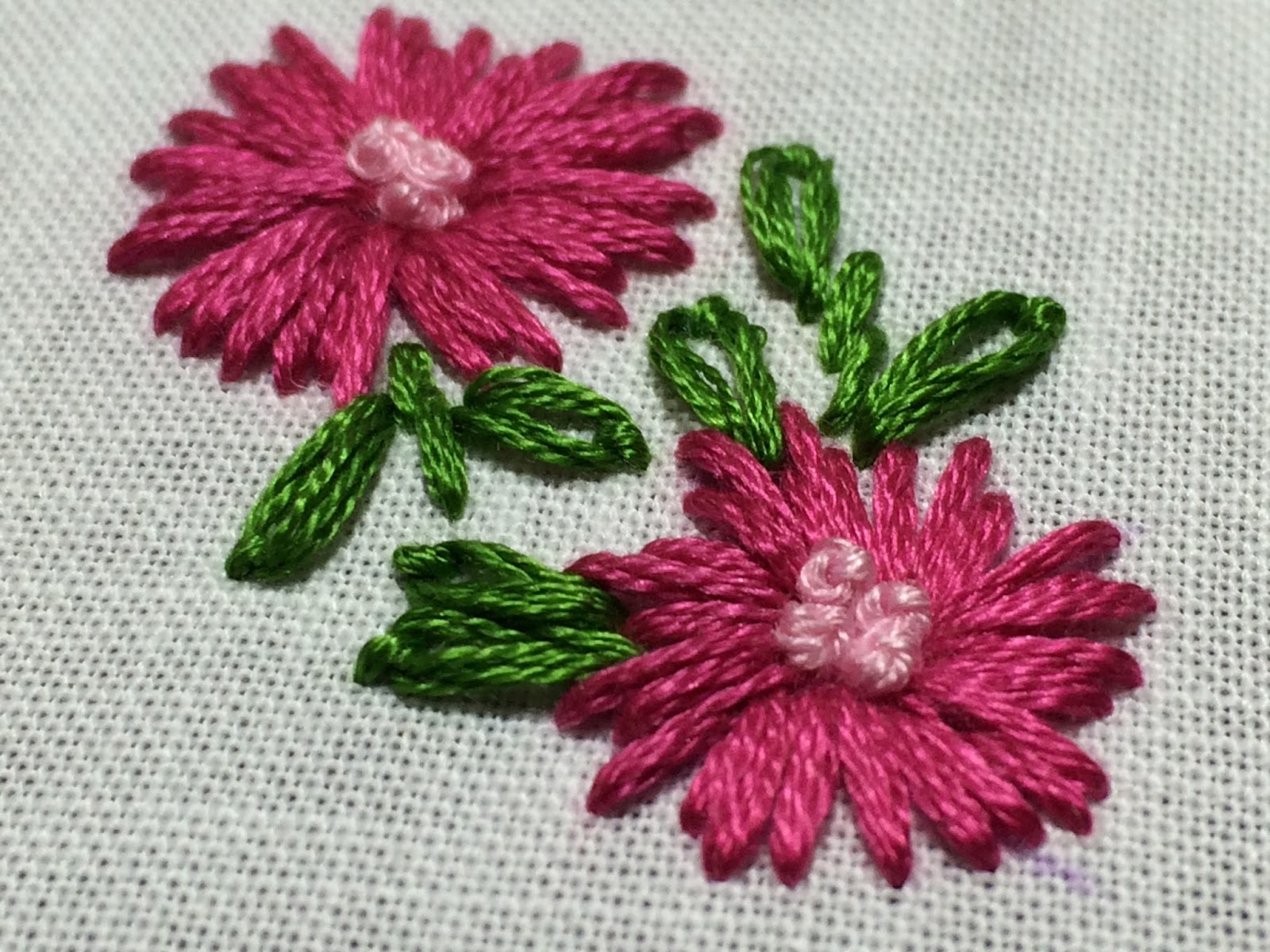 MooshieStitch: Straight Stitch Flowers