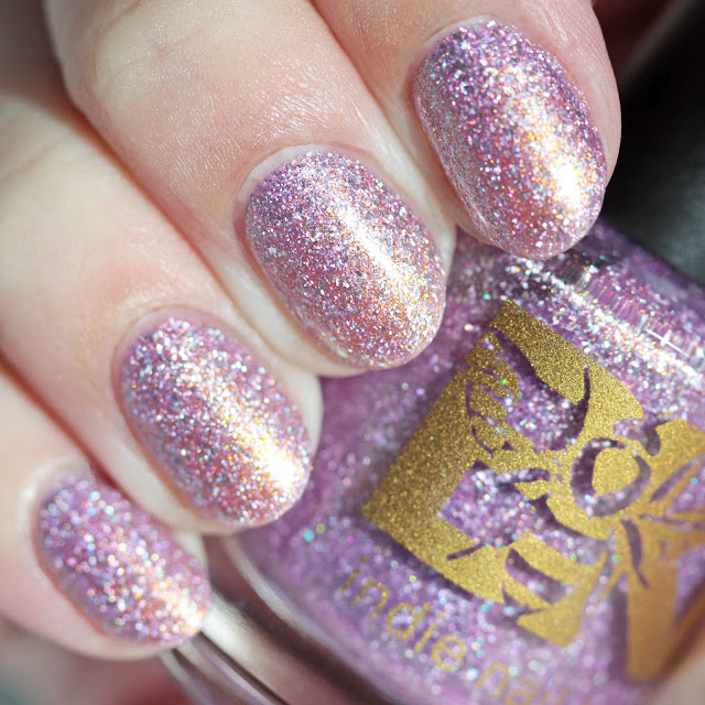The Polished Hippy: Bee's Knees Lacquer American Horror Story III ...
