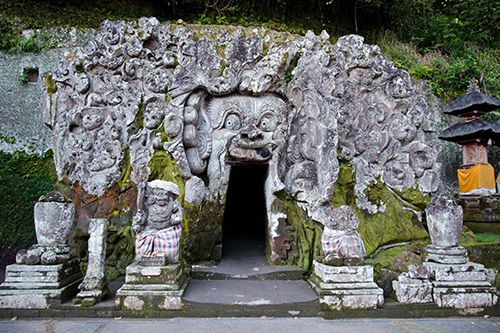 Goa Gajah Temple - Elephant Cave Temple - Attractions in Gianyar - Bali, Indonesia