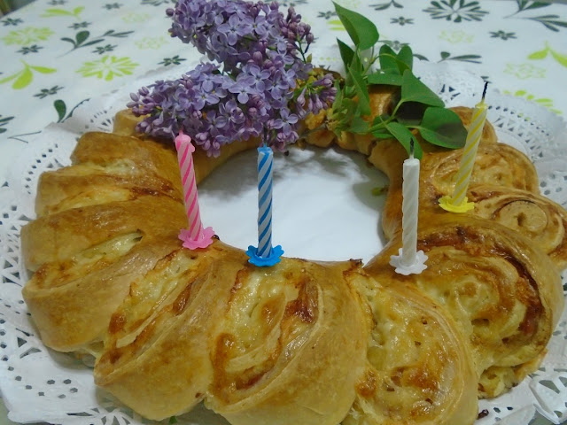 corona rellena salada