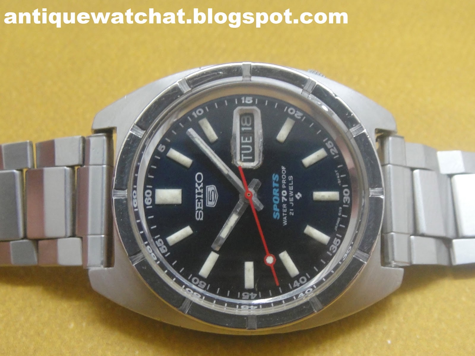 seiko 5 sports water 70 proof 21 jewels