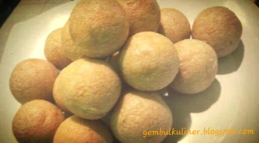 Rasa Dihati Meleleh Di Lidah Tahu Bulat Di Goreng Dadakan 500 San Enak