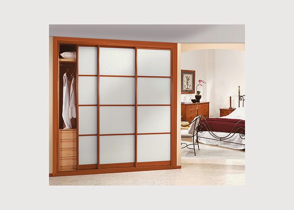 Armarios de puertas correderas.