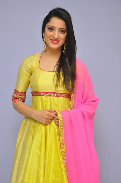 Richa Panai IMAGES, GIF, ANIMATED GIF, WALLPAPER, STICKER FOR WHATSAPP & FACEBOOK